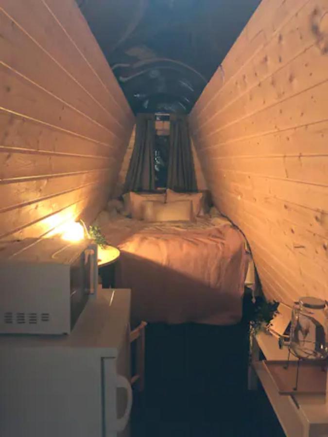 Niiralan Tila : Starlite Cabin Laitila المظهر الخارجي الصورة