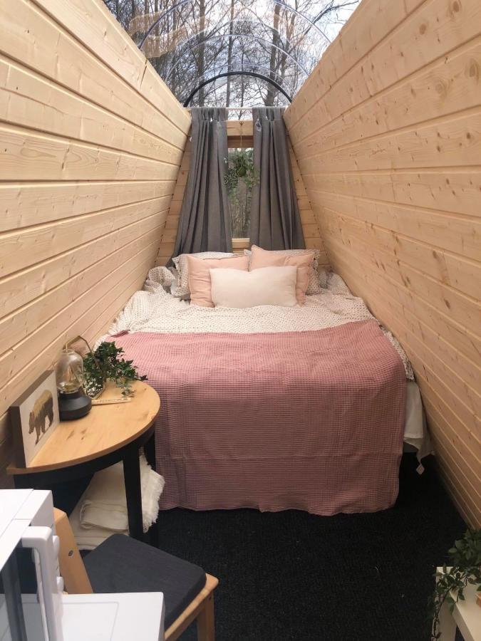 Niiralan Tila : Starlite Cabin Laitila المظهر الخارجي الصورة