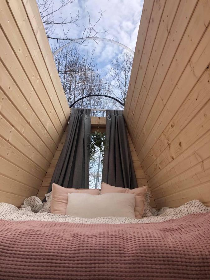 Niiralan Tila : Starlite Cabin Laitila المظهر الخارجي الصورة